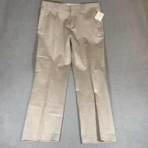 Calvin Klein Men's Lifestyle Flat Front Straight Leg Pant Classic Khaki 36WX32L